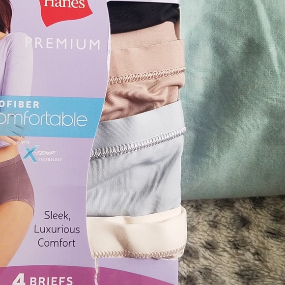 Hanes premium microfiber briefs size 6 - Picture 3 of 3